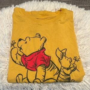 Disney Winnie the Pooh and Piglet Women’s Short Sleeve Yellow Graphic T-Shirt